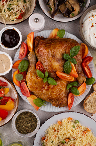 Looking for the best halal restaurant in Brampton? Queen Takeout N Catering serves delicious Halal Indian and Pakistani dishes, biryanis, curries, BBQ, and more — available for takeout, delivery, and catering across Brampton and the GTA. Order now for authentic halal food!