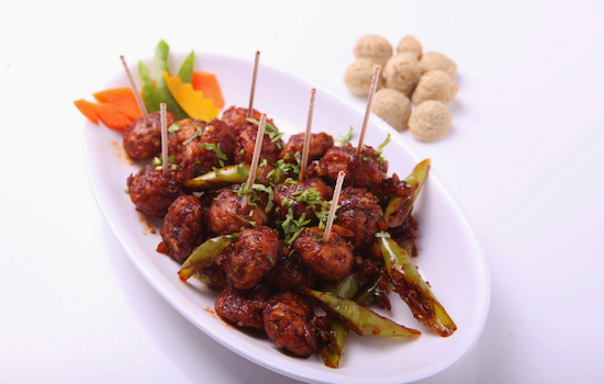 Hakka Chinese dishes for takeout and catering by indian and pakistani restaurant, cuisine in GTA, Brampton, Mississauga, Caledon & other area of Ontario.